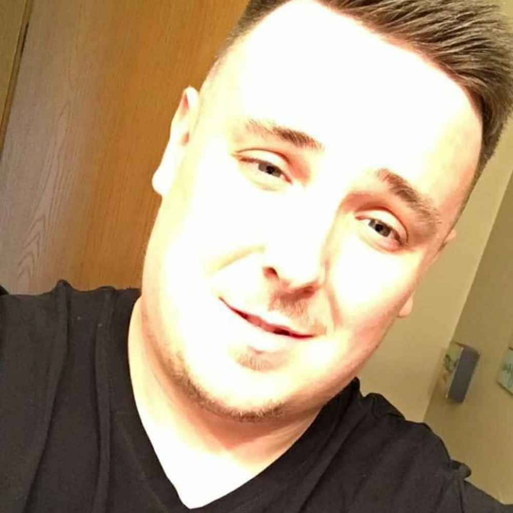 Meet your Posher, Anthony